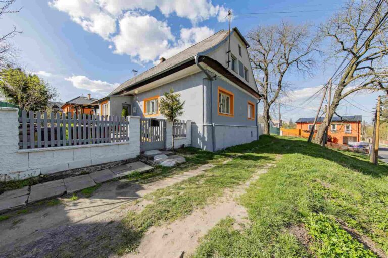 RODINNÝ DŮM 7+2, ul. OPAVSKÁ, VÍTKOV, okr. OPAVA