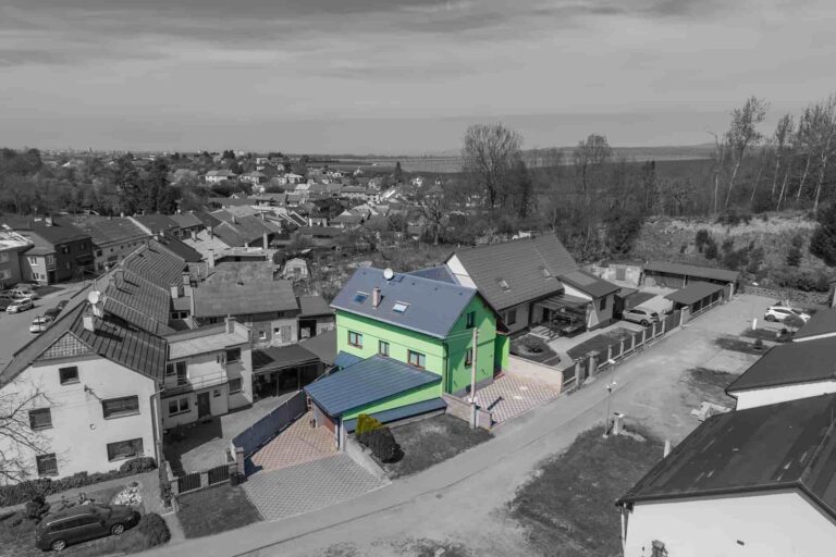 RODINNÝ DŮM 4kk, PO REKONSTRUKCI, 158 m², VELKÝ TÝNEC ZA OLOMOUCÍ
